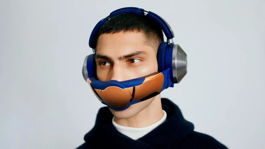 Навушники та вбудована маска для очищення повітря: Dyson анонсував найнеординарніший гаджет 2022 року
