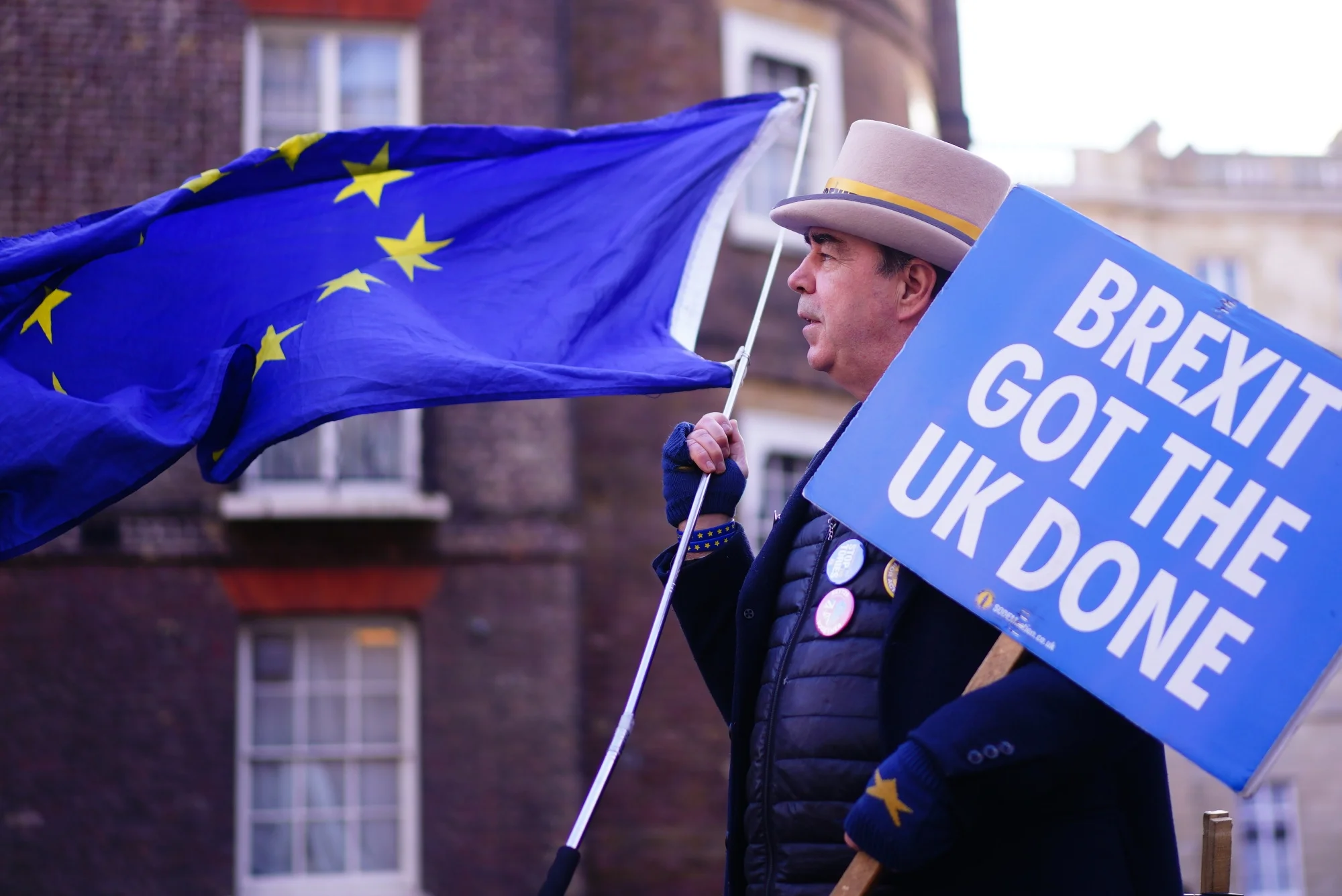 Більшість мешканців Британії шкодують про Brexit і мріють знову приєднатися ЄС