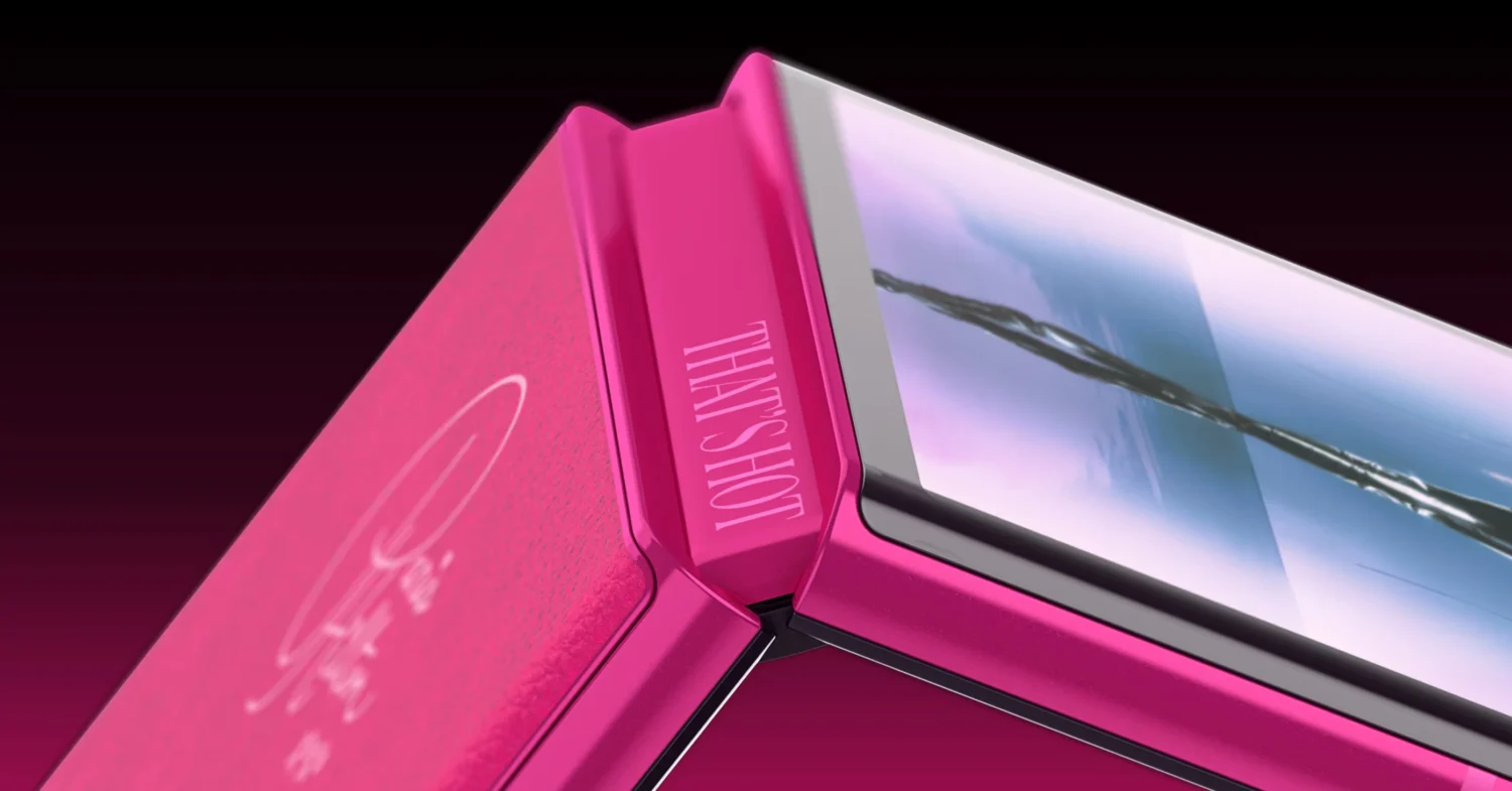 Motorola выпустила Razr+ в стиле Пэрис Хилтон: что особенного в новом смартфоне