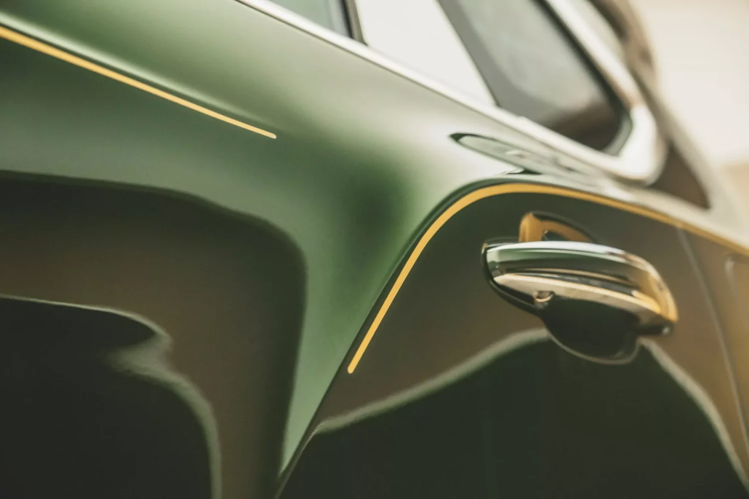 Bentley здивував світ 46 мільярдами варіантів дизайну авто