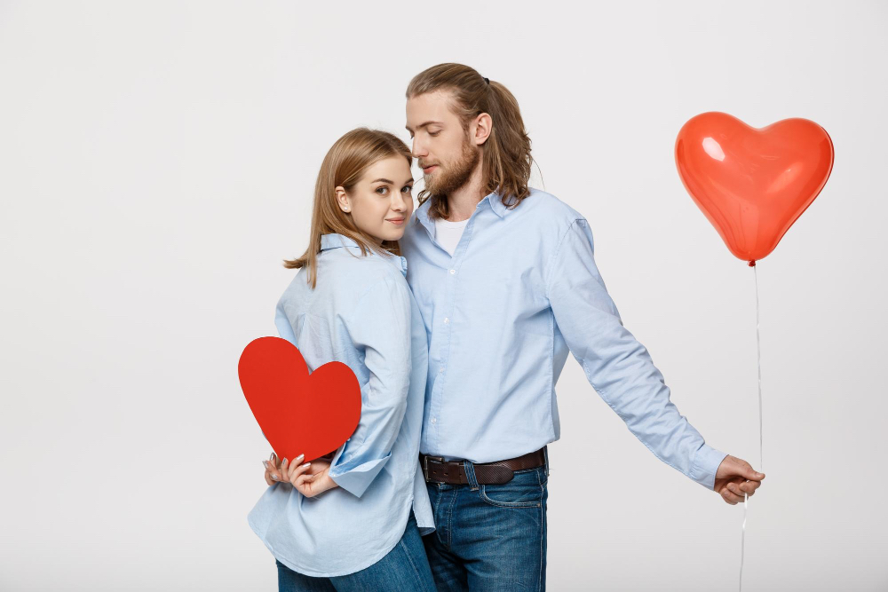 ТОП 50 привітань з Днем закоханих коханому